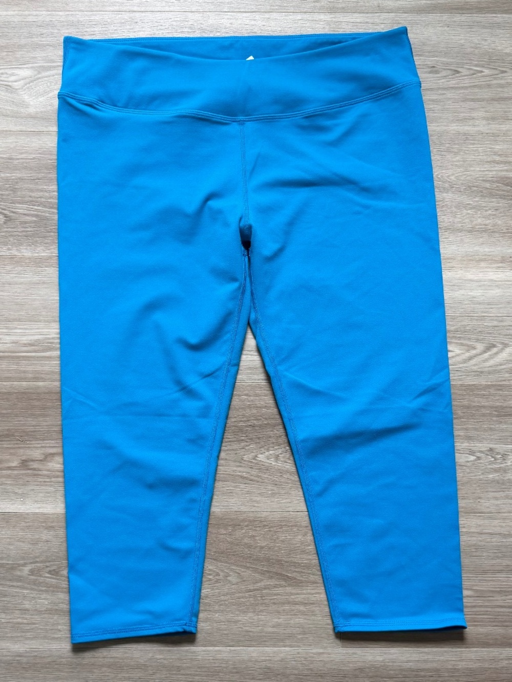 Fabletics Crop Leggings Bright Blue Size XL